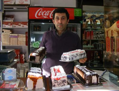 Alaplı'da Dar Gelirliye 6,5 Tl'ye Yılbaşı Pastası