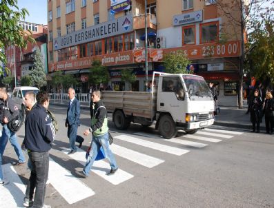 ALİ HAYDAR ÖNER - Isparta'da Bariyer Uygulaması Son Buldu