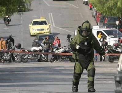 FRANCO FRATTINI - İsviçre ve Şili Büyükeçiliği'nde patlama