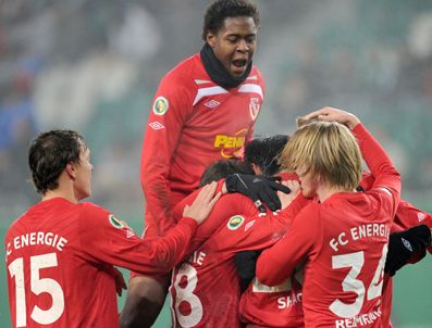 WOLFSBURG - Wolfsburg: 1- Energie Cotbuss: 3