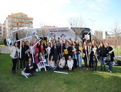 COMU - 'Almanca Yollarda' Otobüsü Çomü Eğitim Fakültesi'nde...