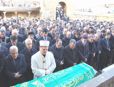 OSMAN GÜNEŞ - İçişleri Bakanlığı Müsteşar'ı Güneş'in Acı Günü