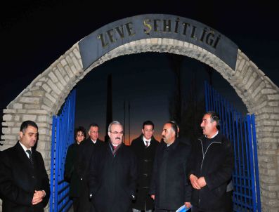 ATAY USLU - Zeve Şehitlik Anıtı Onarıldı