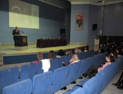 BALıKESIR BELEDIYESI - Balıkesir Kent Konseyi Kadın Meclisi'nin İlk Genel Kurulu Yapıldı