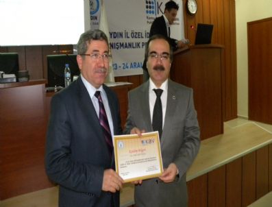 KAMU İHALE KANUNU - Kamu Araştırmaları Vakfı(kav) Tarafından, Aydın İl Özel İdaresi'nde Gerçekleştirilen 'Kamu Yönetimi Vizyon Eğitim Programı' Tamamlandı.