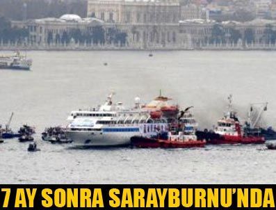 SARAYBURNU - 'Mavi Marmara' gemisi İstanbul'a yanaştı