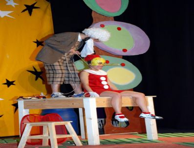 Odunpazarı Belediyesi Çocukları Tiyatro Oyunları İle Buluşturuyor