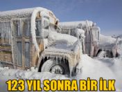 AB ve ABD'de olağanüstü hal ilan edildi