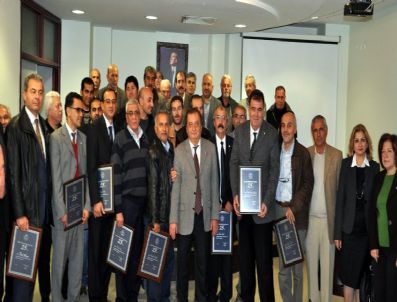 İmo Üyelerine 25. Yıl Plaketi