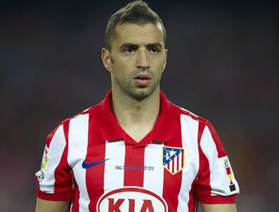 SIMÃO SABROSA - Simao Beşiktaş'ta 31 numaralı formayı giyecek