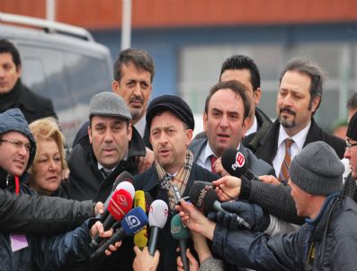 İSTANBUL BAROSU - Balyoz Davası 6 Ocak'a Ertelendi