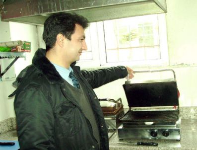 SON KULLANMA TARIHI  - Burdur'da Okul Kantinleri Denetlendi