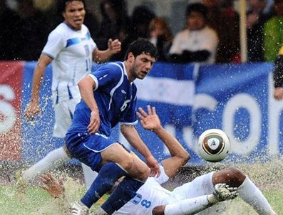 SERKAN ACAR - Fenerbahçe Amit Guluzade'yi kampa davet etti