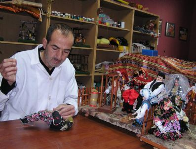 BEZ BEBEK - Malatya'da 'Ahşan Bacı Bebekleri' Ustasına Ankara'dan Mektup