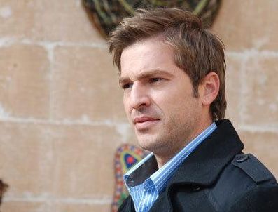 BEREN SAAT - Reklamcıların gözdesi oldu