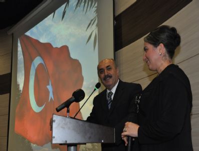 NIYAZI CAN - Vali Öner'e Veda Yemeği