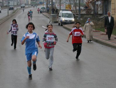 SELIM PARLAR - Çayırova Atatürk Koşusu Kros Müsabakaları