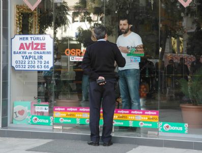 Kendisini İş Yerine Kapatıp Tüpü Açarak Dehşet Saçtı