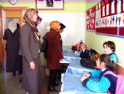 Ak Parti Kadın Kolları Başkanlığından Engellilere Ziyaret