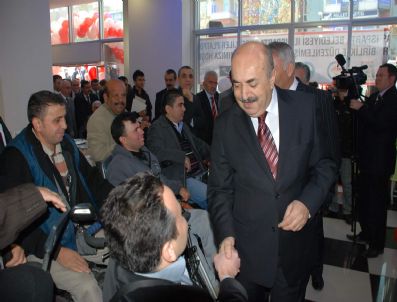 ALİ HAYDAR ÖNER - Engelli Platformu'ndan Sergi