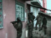 Erzurum'da Polisten Huzur Operasyonu