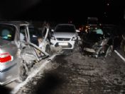 Sakarya'da Trafik Kazası: 3 Yaralı