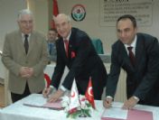 Türk Kızılayı İle Sakarya İl Özel İdaresi Arasında İşbirliği Protokolü
