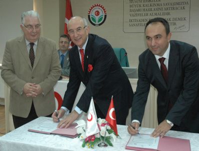 GÖÇERI - Türk Kızılayı İle Sakarya İl Özel İdaresi Arasında İşbirliği Protokolü