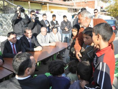 Vali Ve Belediye Başkanı'ndan Pompalı Dehşet Evine Ziyaret