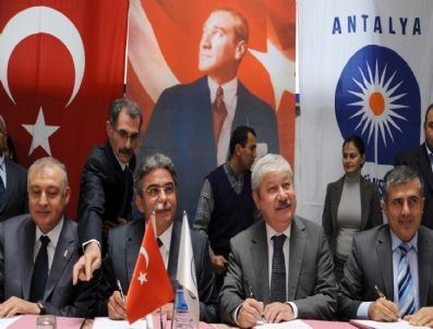 OSMAN BUDAK - Kültür Merkezi Protokolü İmzalandı