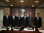 Küresel Kriz Tekstil Ve Konfeksiyon Sektörlerini Teğet Geçti