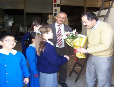 MEHMET GÜNAL - Öğrencilerden Hayırseverlere Ziyaret