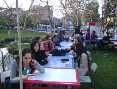 Yurtkur'dan Bin 500 Kişilik Aşure