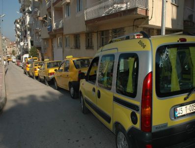 Öldürülen Taksicinin Arkadaşları Eylem Yaptı