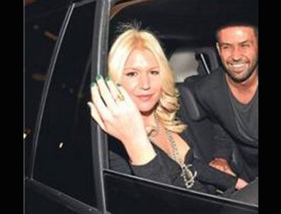 DERIN MERMERCI - Derin Mermerci şov yaptı!