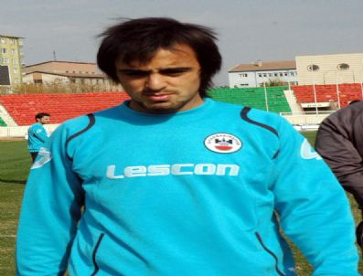 UFUK BAYRAKTAR - Diyarbakırspor'da Moraller Bozuk