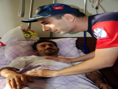 MADENCILER GÜNÜ - Kurtulan Madenci Yaşadıklarını Anlattı