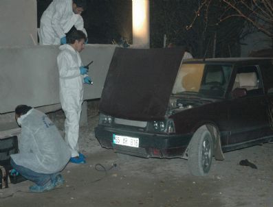 ÇıKMAZ SOKAK - Van'da Polisin 'Dur' İhtarına Silahla Karşılık Veren 2 Kişi Kısa Sürede Yakalandı