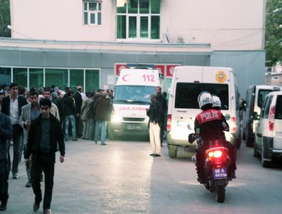 YAMAÇLı - Akıma Kapılan Köy Korucusu Ağır Yaralandı