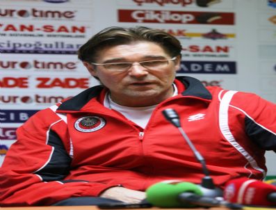 Konyaspor 6 Haftalık Galibiyet Hasretine Son Verdi