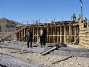 Kuruçay Üzerine 54 Metre Uzunluğunda Köprü Yapılıyor