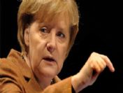 Merkel, Euro'dan çıkmakla tehdit etti