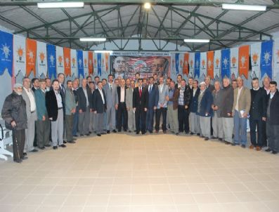 SALİH KOCA - Ak Parti Tepebaşı İlçe Başkanlığı Köy Danışma Meclisini Kızılinler'de Yaptı