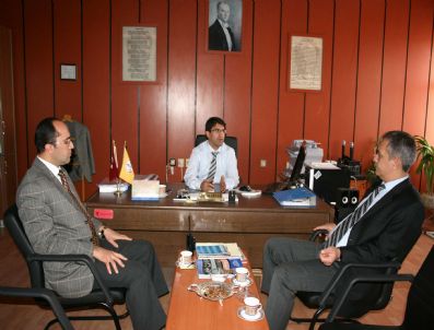 Emniyet Müdürü Turan, Okul Ziyaretlerini Sürdürüyor