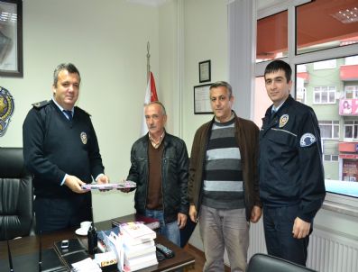 Gençlik Sitesi Yönetiminden Emniyet Müdürü Baş'a Teşekkür