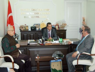 HASAN SIPAHIOĞLU - Alanyalı Avokadocular Avokado Yemek Kitabı Hazırlayacak