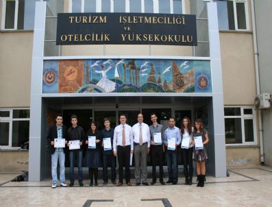 AMADEUS - Aü'nün 11 Öğrencisi Sertifikaları Aldı