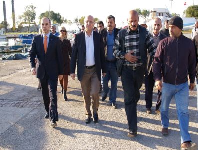 TAHA AKSOY - Bostanlı Balıkçı Barınağı Nefes Aldı