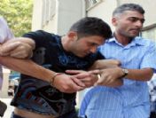 Vahşetin Sanıkları Üç Maymunu Oynadı