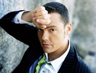 VANITY FAIR - Pop yıldızı Tiziano Ferro ''Gay'' olduğunu açıkladı